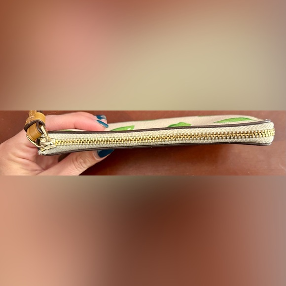 Coach White Lime Wristlet - Picture 5 of 10